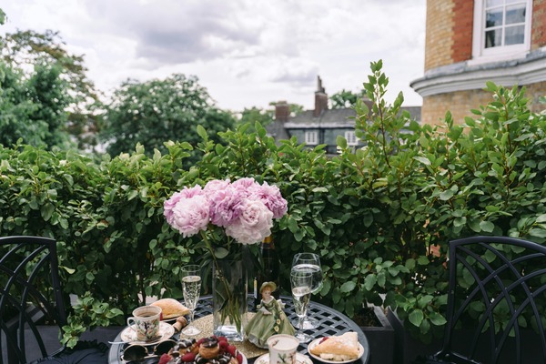Transform Your Outdoor Space with Unique Garden Decor and Sustainable Choices